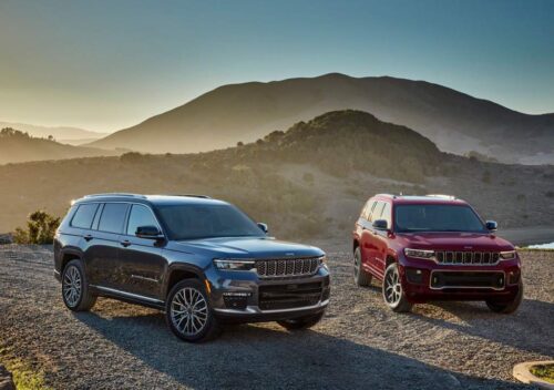 2022 Jeep Grand Cherokee L adds a screen you never knew you needed